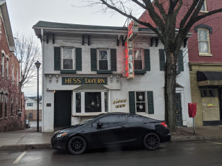 Hess' Tavern