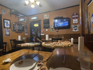 Old School Pizza Tavern