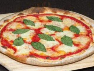 Carmine Ray's Pizza