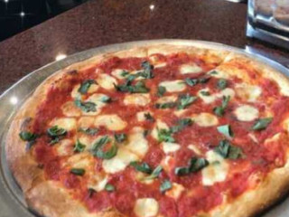 Giuseppe's Ristorante Pizza Bar