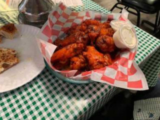 Ned’s Pizza And Wings