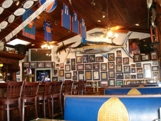 Gators Cafe And Saloon