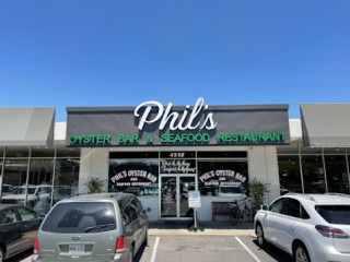 Phil's Oyster Bar Seafood Restaurant