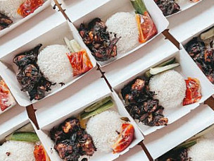 Dirasa (nasi Ayam Hitam)