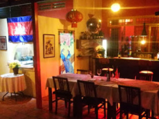 Casa Aria, Pizzeria Lounge In Boeung Tompun