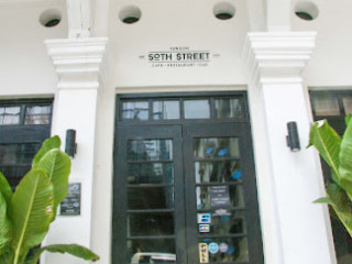 50th Street Restaurant Bar