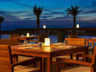 ‪areia Beach Grill‬