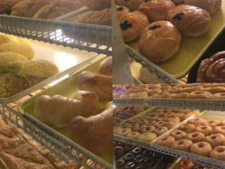 Gonzalez Bakery