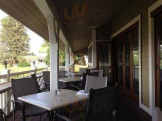 Creek Side Clubhouse Grill