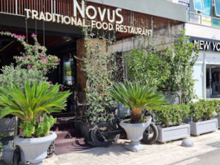 Novus Traditional Food