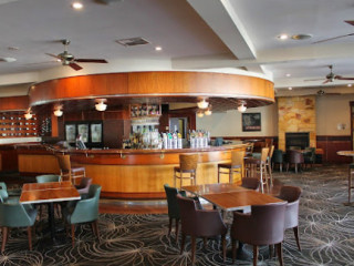 Port Kennedy Tavern