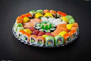 Sumi Sushi
