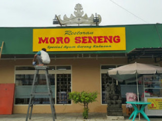Moro Seneng