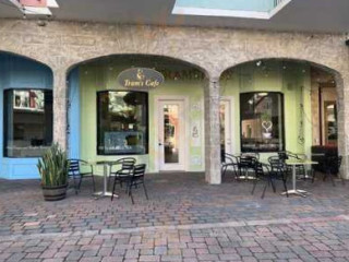 La Piazza Cafe