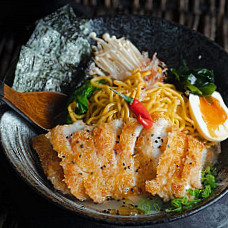 Ryaari Pan-asian Sushi