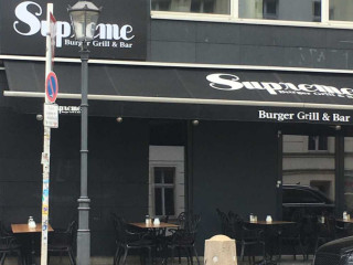 Supreme Burger Grill & Bar