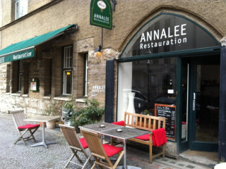 Cafe Annalee