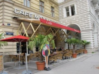 Cafeteria Maximilian