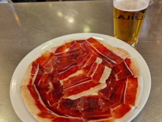 Museo Del Jamón