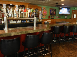 Tanners Tap Grill