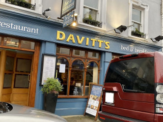 Davitt's