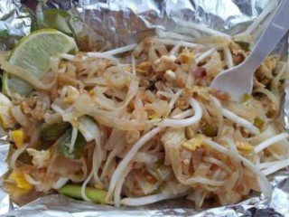 Mai Tong Thai Food