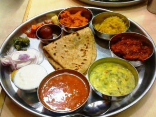 Purnbramha Food Hub- Misal, Lunch, Breakfast, Parcel, Thali, Breakfast Homely Style Cooked Food