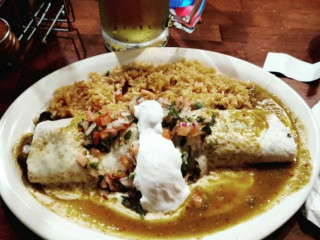 Los Magueyes Mexican Cuisine
