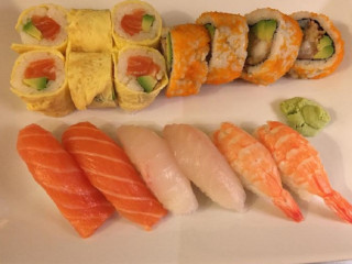 Sushi in sushi