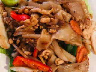 Roselyn Thai Fine Cuisine