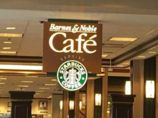 Barnes Noble Cafe