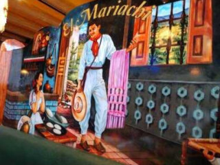 El Mariachi Mex And Grill