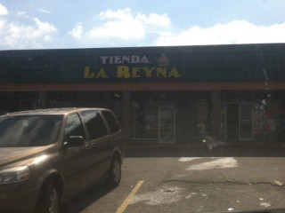 La Reyna Mexican Store