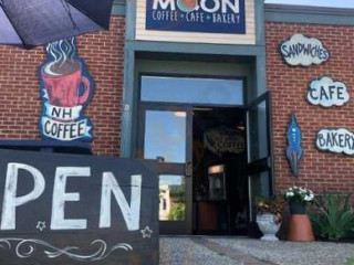 The Moon Bakery And Cafe