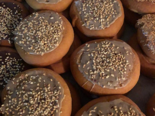 Baker's Dozen Donuts North