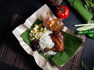 Nasi Ayam Berempah Pakman