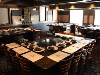 Daruma Japanese Steakhouse And Sushi Lounge