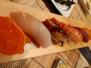 Sushi Dining Ototo