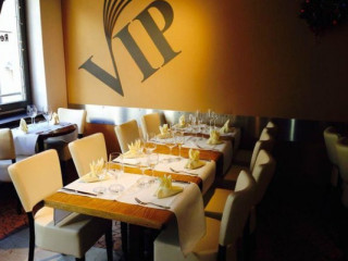 Vip Restaurant Bar