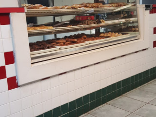Overton Donut Shop