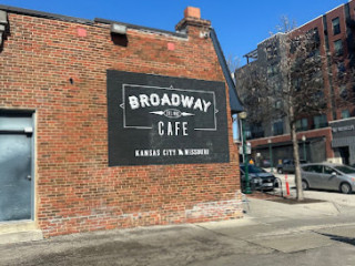 Broadway Café