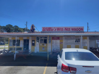 Willie's Wee-nee Wagon