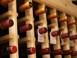 Wine Storage Bellevue
