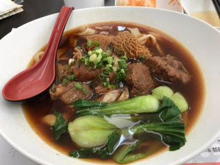 Chef Hung Taiwanese Beef Noodle