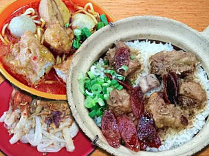 Zhen Jie Claypot Chicken Rice Curry Mee Zhēn Jiě Tàn Shāo Wǎ Bāo Jī Fàn Yǔ Kā Lī Miàn