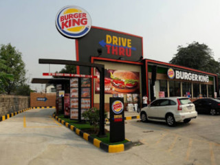 Burger King Caltex Gas Station Prachanukul