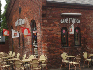 Cafe Station