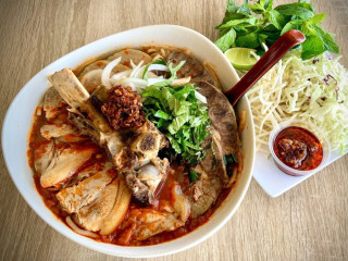 Gogo Phở