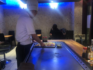 Teppanyaki Sushi