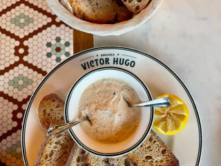 Cafe Le Victor Hugo